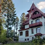 Klejnot Karkonoszy Oda ve Kahvaltı 3*