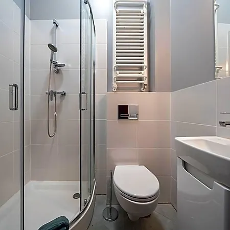 Klejnot Karkonoszy Oda ve Kahvaltı 3*