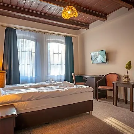 Oda ve Kahvaltı Klejnot Karkonoszy 3*