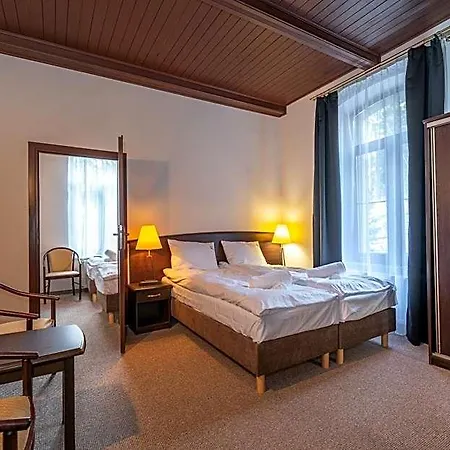 Oda ve Kahvaltı Klejnot Karkonoszy 3*