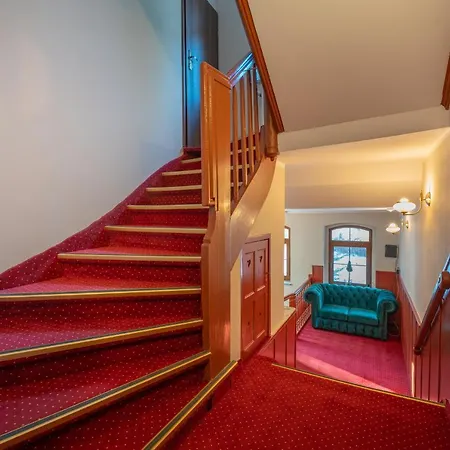 B&B Klejnot Karkonoszy 스클라르스카포렘바